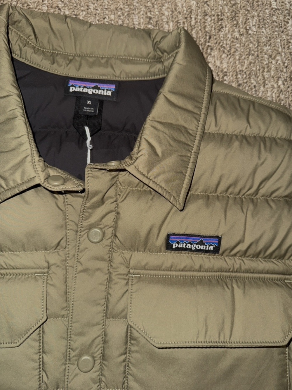 Patagonia Silent Down Shirt Jacket Sage Khaki - Picture 2 of 4